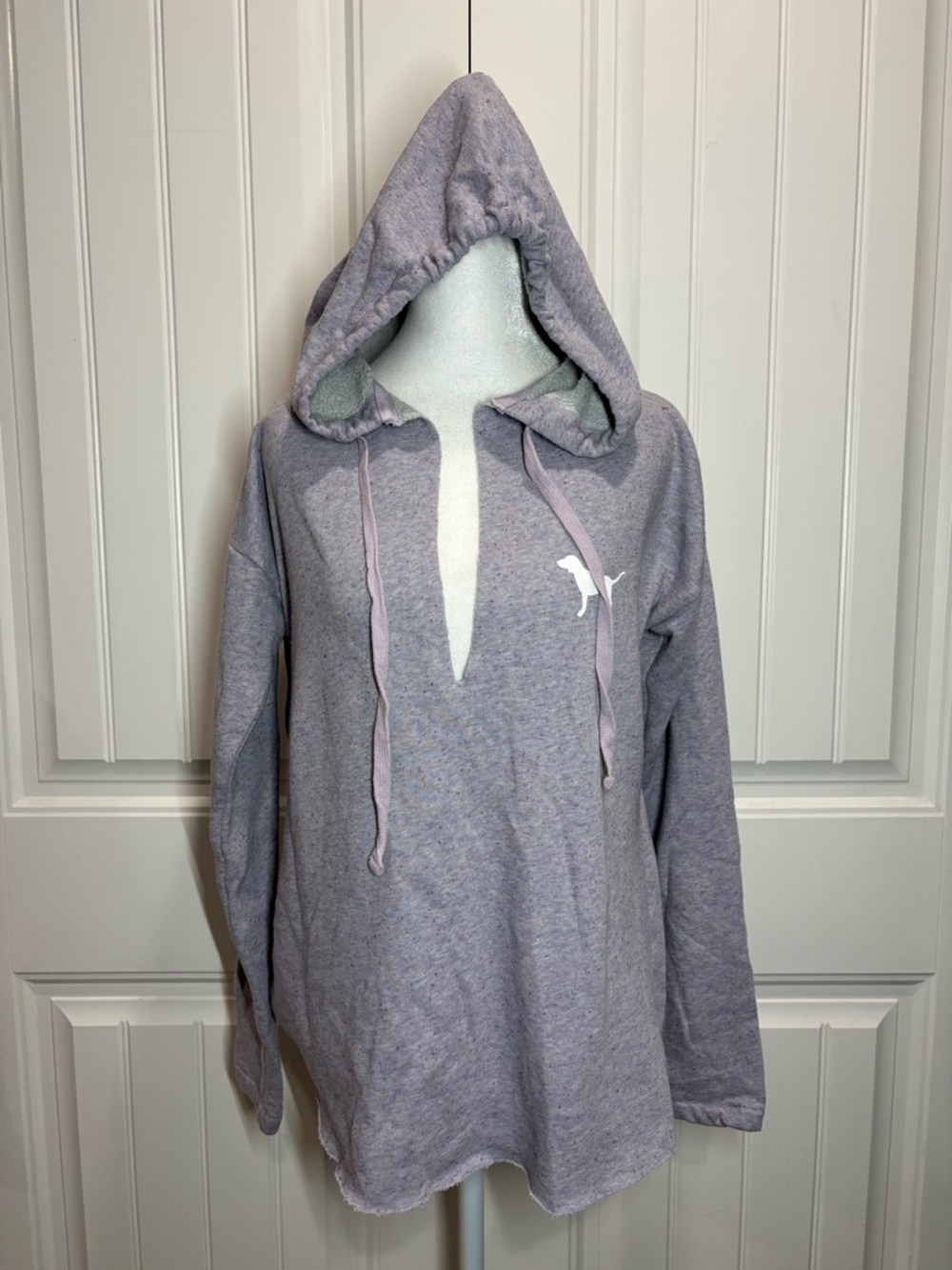 PINK Victoria's Secret Heather Lavender Hooded Pullover Size M